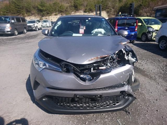 TAU Corporation / The largest Damaged Car Trader in Japan