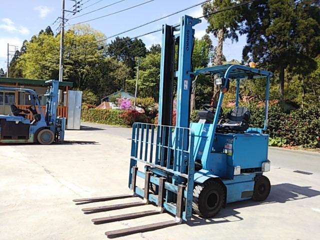 TAU Corporation / The largest Damaged Car Trader in Japan