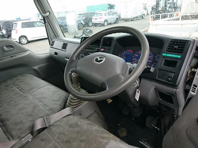 Mazda titan dash