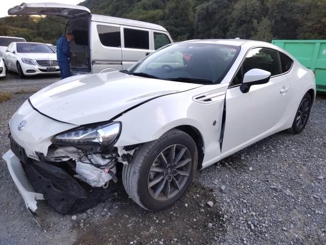 TOYOTA | 86 | No.1154313 | Damaged