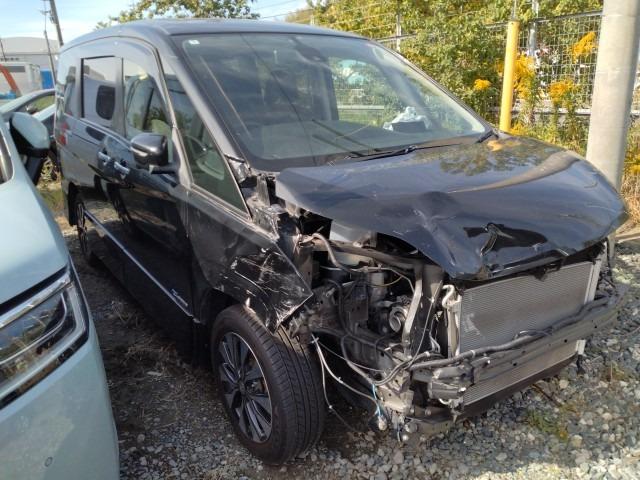 NISSAN | SERENA | No.1334077 | Damaged